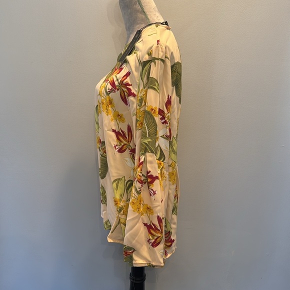 DG2 Diane Gilman floral polyester blouse NWT L - Picture 2 of 7